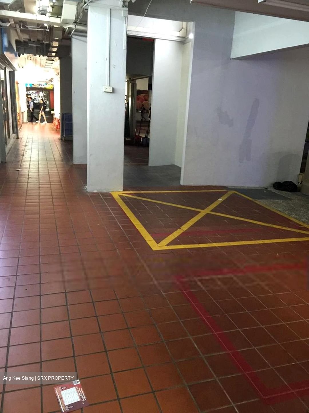 704 ANG MO KIO AVENUE 8 (D20), Shop House #456753511